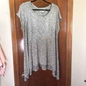 AVA & VIV tunic top Grey 1X